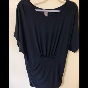 Kenaf size medium. Soft black sweater like.